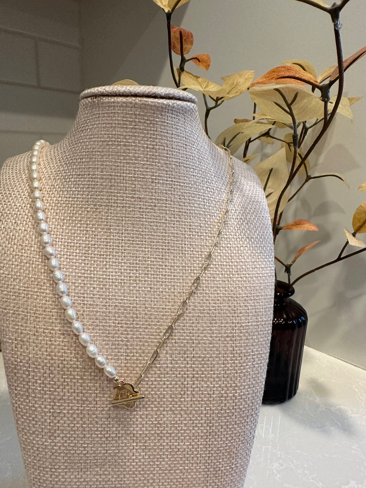 Freshwater Pearl & Paperclip Necklace with Flower Tuggle