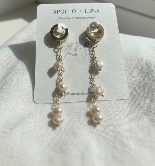 Earring Hoops with Mini Freshwater Pearls